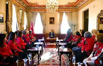 Gönüllüler Doğu Anadolu'da: Öğrenciler Tarihi Şehri Keşfetti