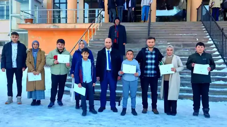 Posof İHL'den Kuran Yarışmasında Tam İsabet!